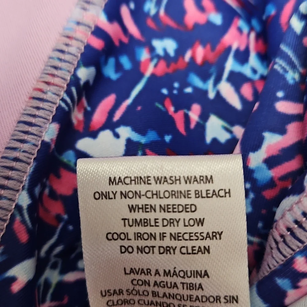 Eddie Bauer Girls Rash Guard Swim Shirt Size 10/12 Short Sleeve Zip Back Purple